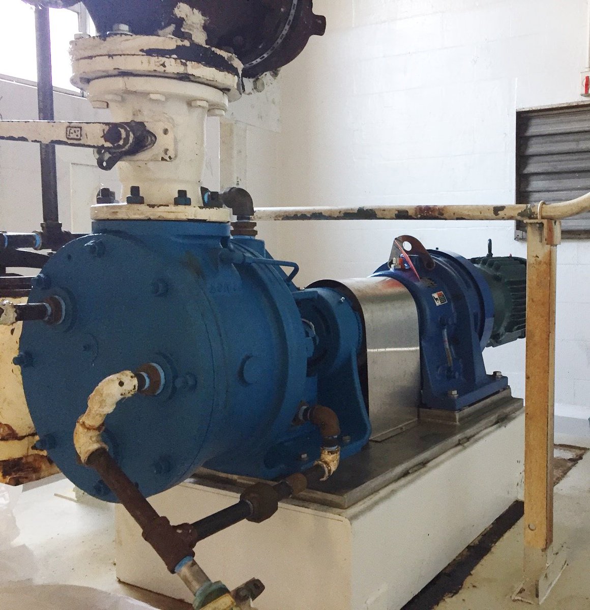 CumminsWagner1's tweet image. Need to unload corn syrup or other sugary product? See below for @VikingPumpInc's new M224A cast iron jacketed internal gear pump that makes tanker unloading a breeze! Contact us to review your application: bit.ly/CWContact
#vikingpump #gearpump #pumps
