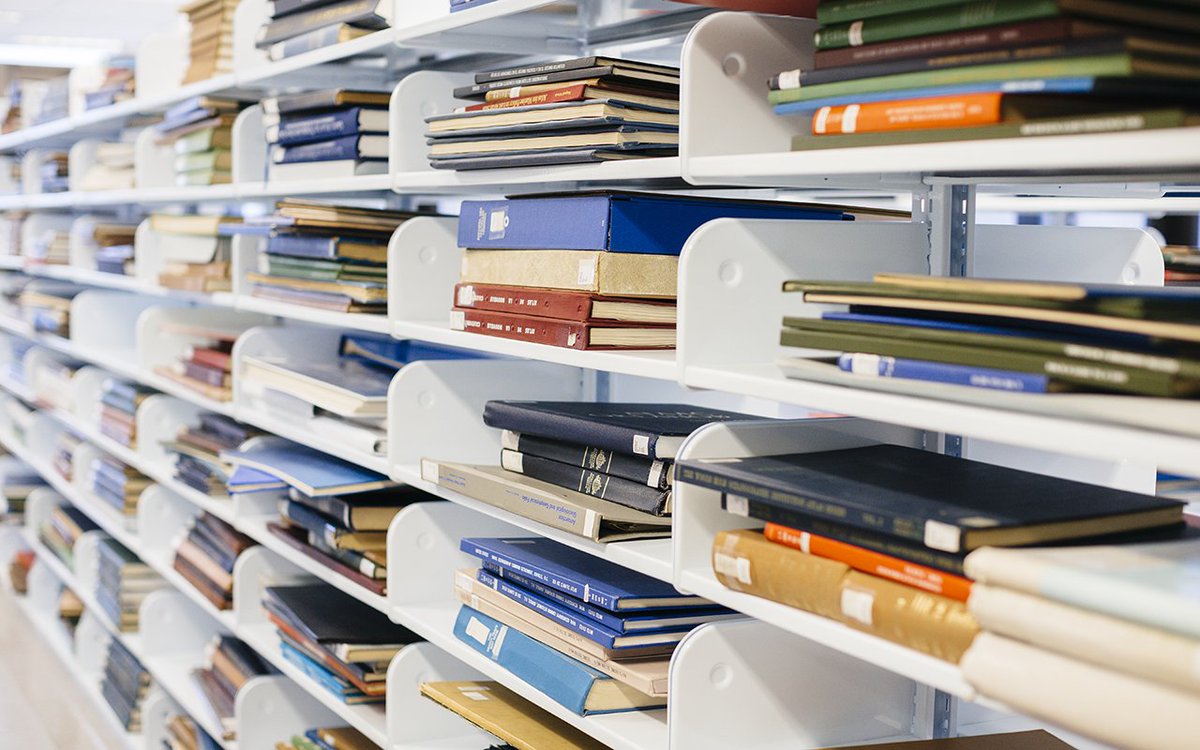 UCSDnews's tweet photo. 45 @UCSanDiego faculty members among world’s most influential researchers in their fields, according to Clarivate Analytics. Researchers' studies among the top 1 percent of most-cited publications in their field over the past 10 years. #ucsd @clarivate https://t.co/ISDKssJ01n https://t.co/vAFaWMlk6b