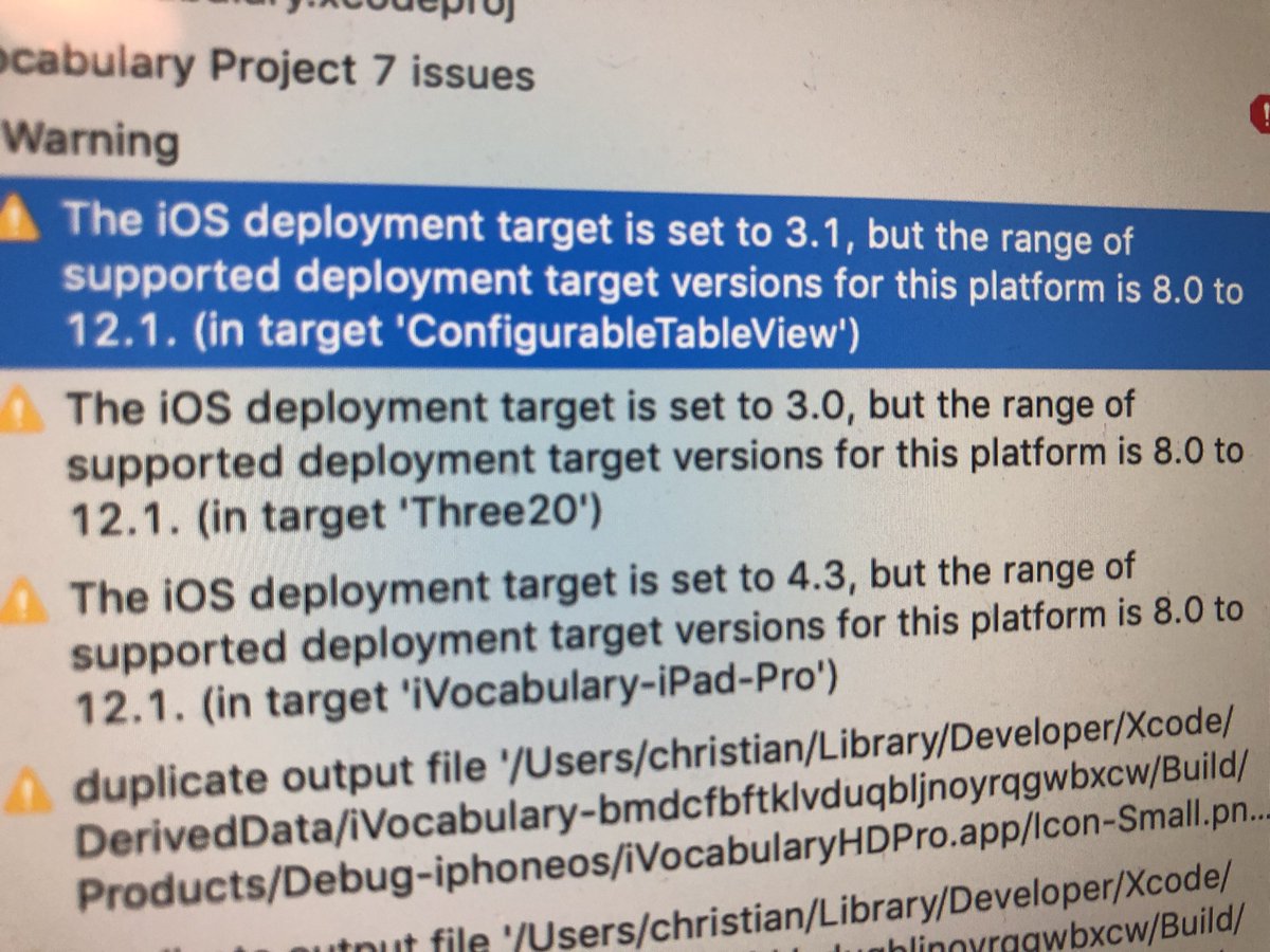 christian_beer's tweet image. „deployment target is set to 3.0 but …“ #oldcode 👨‍🦳