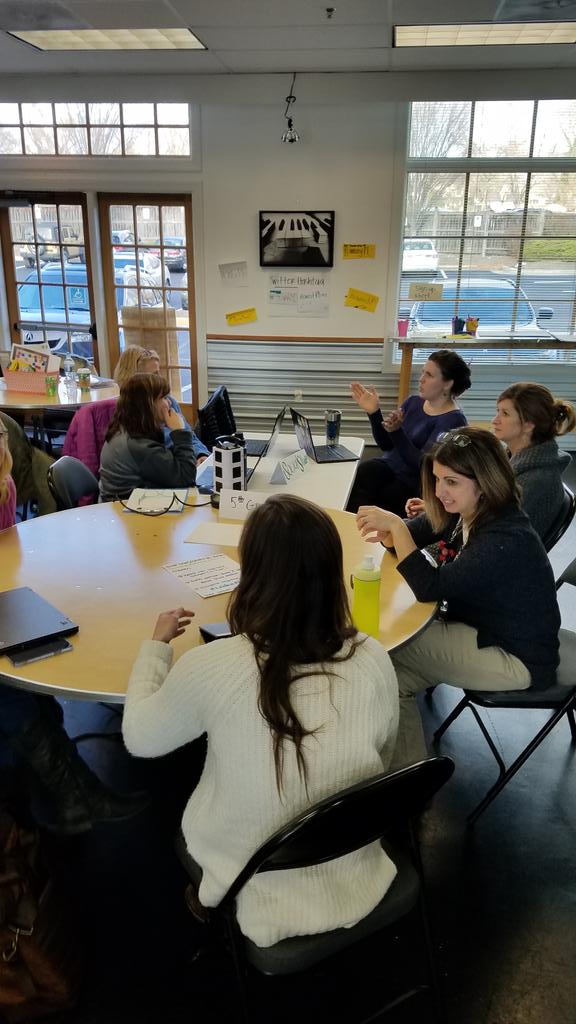 BrendaSPatton1's tweet photo. Sharing ideas to foster student ownership and reflection.  #ownitPLease #LoudounPL @SRMS_Official https://t.co/ys7igAjqw0