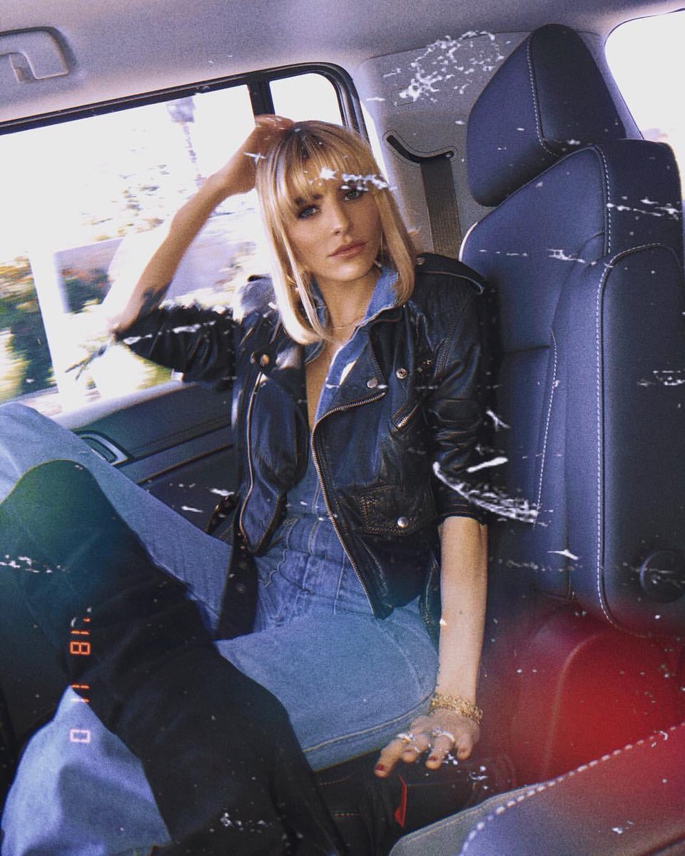 #WCw to <a href="/ItsNoFameIWant/">Blousey Brown</a>, the one who always held my heart in her hands. Life didn’t pan out the way we wanted it to, but she will always be the love of my life