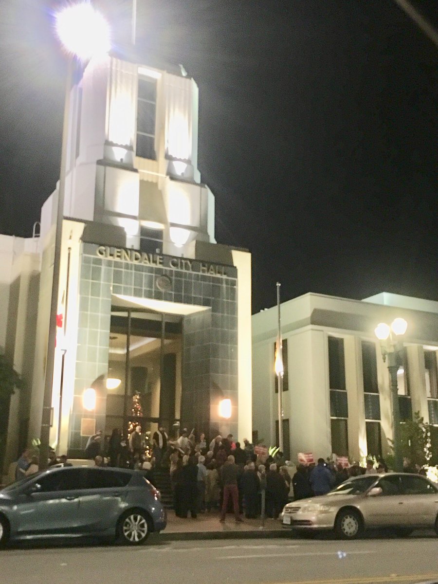 EvanFalstrup's tweet photo. Supporters of rent control rally outside Glendale city hall https://t.co/Zq2Nv7v2Ty