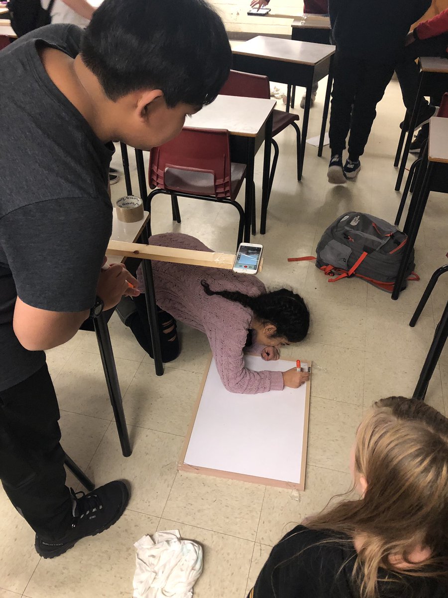 campbellsajh's tweet image. Bridging art and science as grade 8’s start developing their stop motion projects. Thank you Mary Ledger for spending some time with us here at @sajhnews. @HRCEFineArts #seewhatimlearning