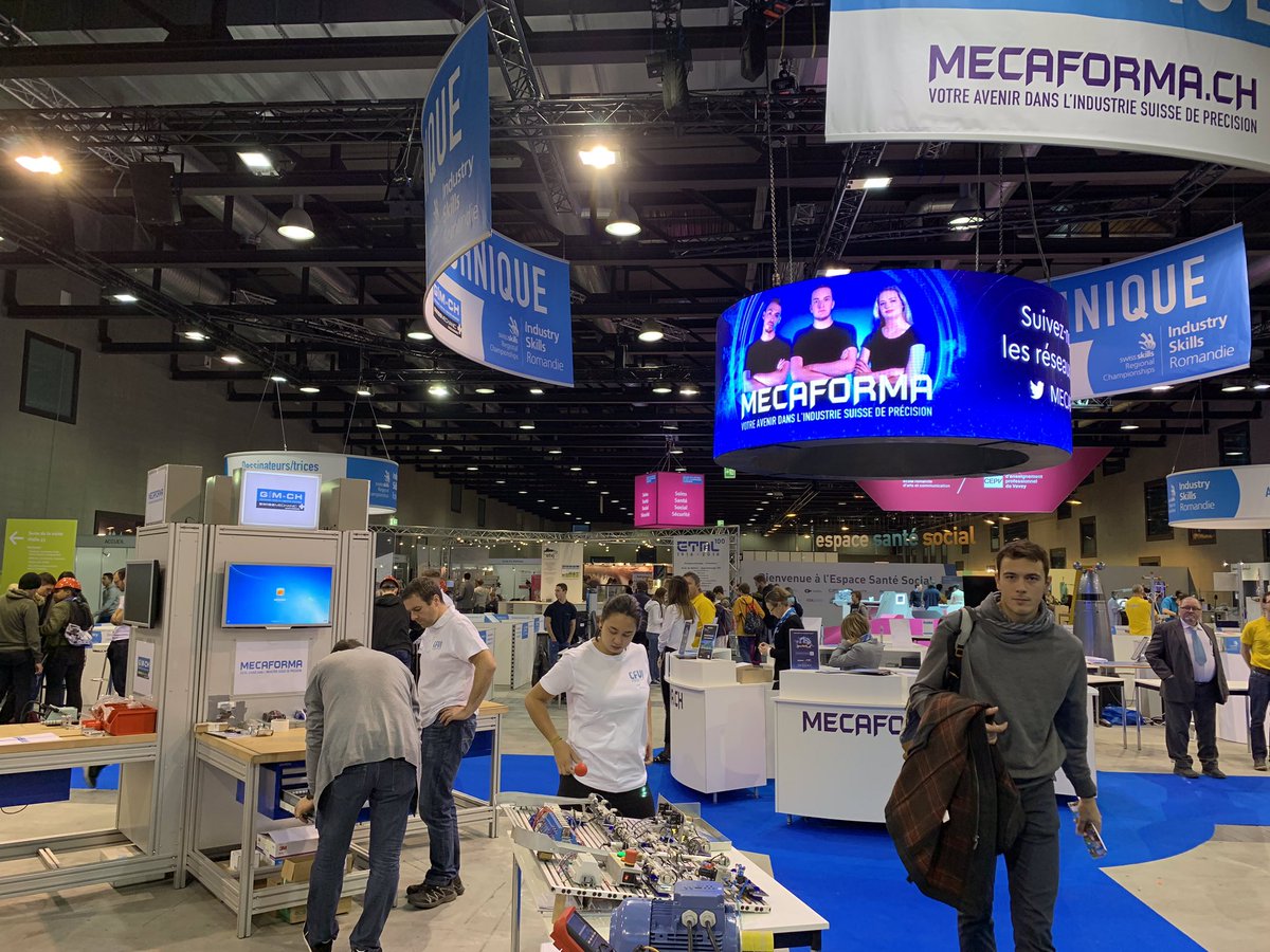 Au Salon des Métiers à Beaulieu Lausanne, les jeunes qui s’intéresent aux métiers des l’Industrie MEM.
Halle 36, Stand A023
Demain jeudi 29 novembre à 16.30 heures, apértif et verre de l’amitié! Venez nombreux!