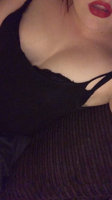 Who&rsquo;s coming to watch me suck dick  tonight?  https://t.co/msFiQmtSFY https://t.co/tDJRHKocrd  #suckdick<a href="/tag/porn"class="tags"><span>#porn</span></a><a href="/tag/redlips"class="tags"><span>#redlips</span></a><a href="/tag/horny"class="tags"><span>#horny</span></a><a href="/tag/bj"class="tags"><span>#bj</span></a><a href="/tag/slut"class="tags"><span>#slut</span></a><a href="/tag/slutty"class="tags"><span>#slutty</span></a><a href="/tag/tits"class="tags"><span>#tits</span></a>