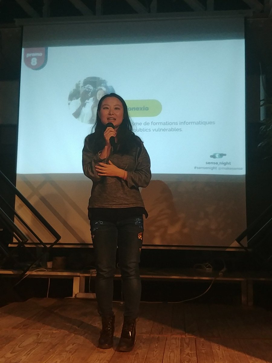 makesenseforE's tweet photo. Des formations en informatique pour des personnes vulnérables ? C'est @Konexio_eu bien sûr ! Avec plusieurs programmes d'apprentissage pour tous les niveaux et un fort réseau d'entreprises pour créer des ponts vers le monde professionnel pour les participants ! #sensenight https://t.co/hRHkHGKcij