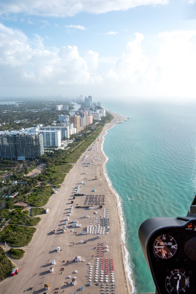 GWSharkJane's tweet photo. How is the water down in Florida right now @Shark_Katharine. I’m working my way down there right now! https://t.co/eFjuAN8U4c