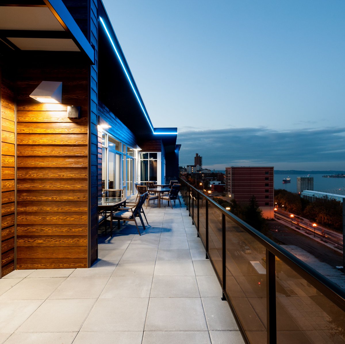 RushCompanies's tweet photo. Did you know? Many of our projects are multi-family or mixed use.
We work with our clients to find creative solutions to today's developmental needs and challenges, delivering projects tailored to every clientele expectation. #RushCo #TheGrandonBroadway
https://t.co/VWYWcQhw00 https://t.co/UADKDnMAta