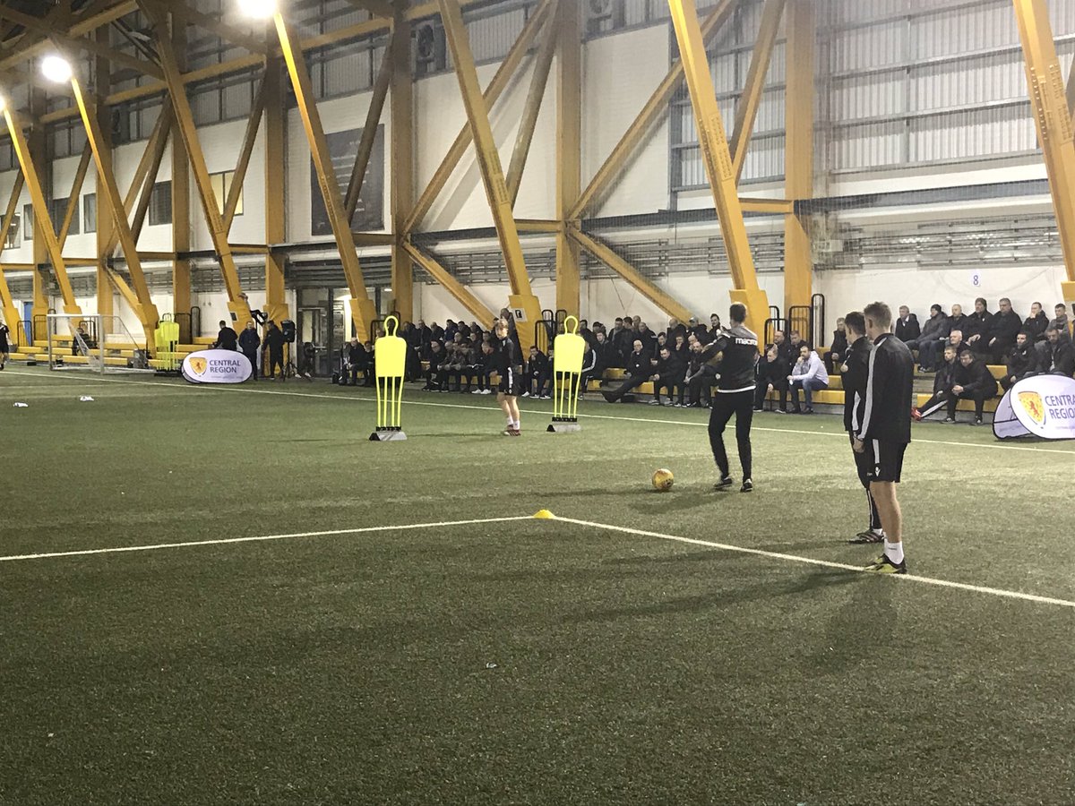 ScotFACentral's tweet image. CPD | Great turn out for our CPD event tonight with 80 coaches in attendance at Ravenscaig Sports Facility. Big thanks to @MotherwellFC and @StephenMc446 for delivering a session to his U18s, giving an insight into their Academy! 

@NLLFootballDev @nlleisure
