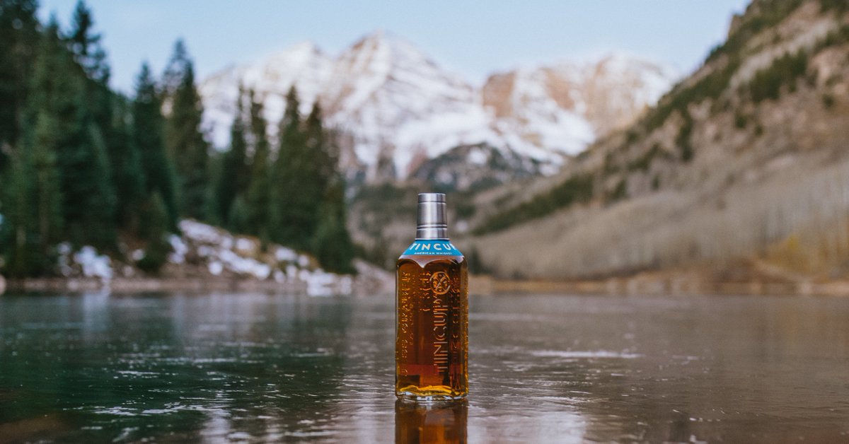 ColoradoRoom's tweet image. Have A Cocktail and #ProtectOurWinters.  Join @TINCUPWhiskey for a POWer Hour @ColoradoRoom on Saturday, December 1st.  Enjoy complimentary #whiskey tastings from 8-10pm. For each #TINCUP signature #cocktail served, we’ll be donating $1 to Protect Our Winters.
