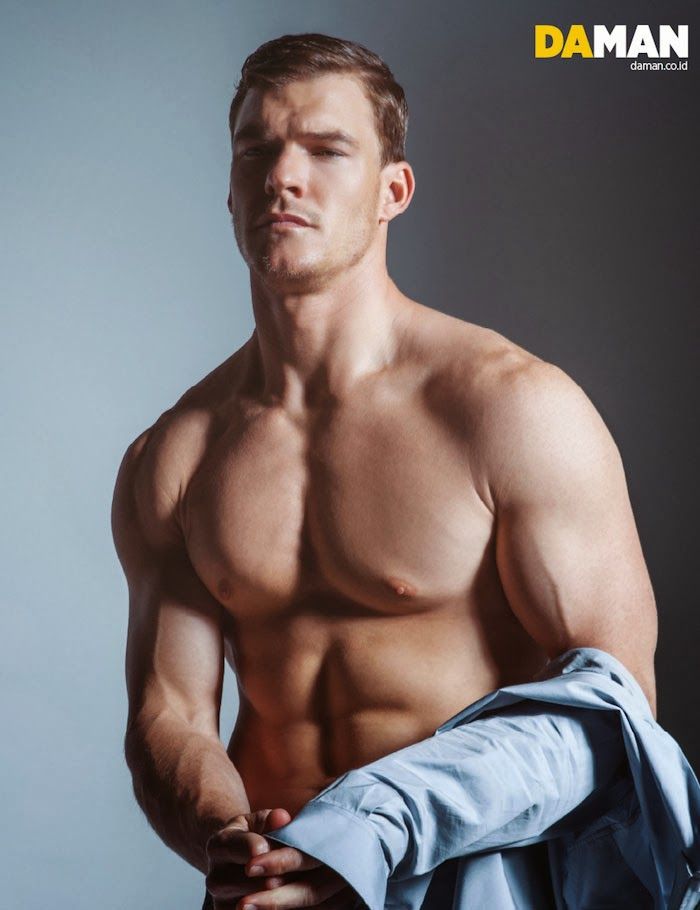 Happy Birthday Alan Ritchson! 