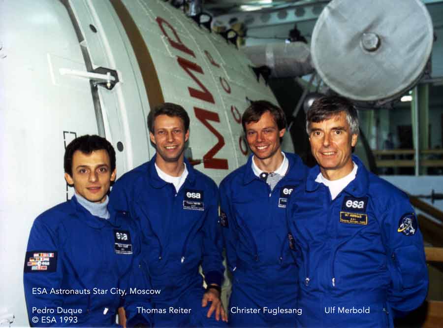 spacecityberlin's tweet photo. ● #SpaceTalks ¬ #UlfMerbold

Einziger deutscher #ESA #Astronaut 3x im Weltall:
28.11.1983 #Spacelab
1992 #IML1
1994 #EuroMir94
ALL THE BEST, DEAR ULF #MERBOLD #SpaceItUp!

Bio @ESA ¬ https://t.co/HhxBsWH61t https://t.co/SnfvzavP8z