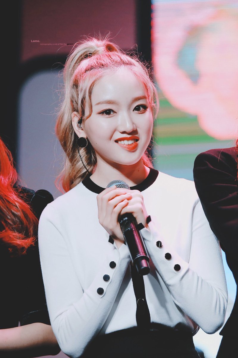 gowon pics ˊ˗ (@gowonpictures) | Twitter