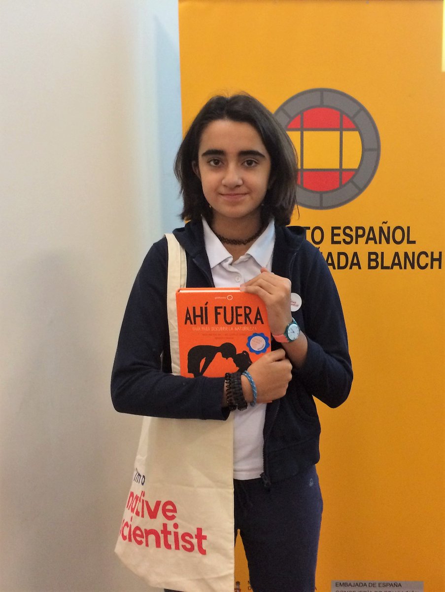 NativeScientis1's tweet image. The Award for “Best Drawing” went to Gabriela Mir who participated in a #Spanish workshop in the #UK and wants to be a #bioengineer and work with #stemcells.

Find out more here: bit.ly/2FmT7Xv

#NativeAwards #BestSentence #BestDrawings #WhatScientist