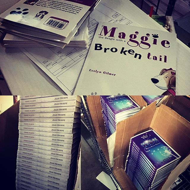 steubenpress's tweet photo. Lots of great books going out from Steuben Press today and every day!
.
.
#printingpress #coloradobooks #bookstagram #riseandgrind #printing #printallday #PRINTING #bookishwish #booksbooksbooks https://t.co/Wpz50K2nqx