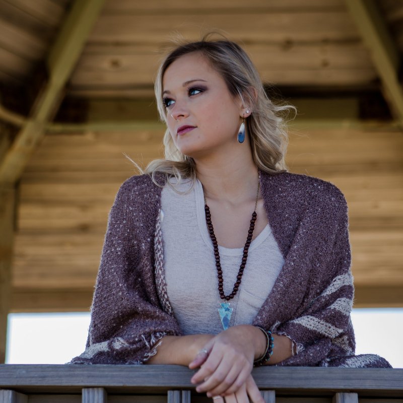 Mission__Made's tweet photo. Sweater weather has arrived - snatch up the perfect statement necklace to pair with your favorite cozy sweater! 
.
.
.
#sweaterweather #missionmade #creatingjobs #restoringhope #empoweringpeople #handmade #ethicaljewelry #wilmingtonnc #instadaily #fashion #impact #giftsthatgive https://t.co/FcZW9jdvYf