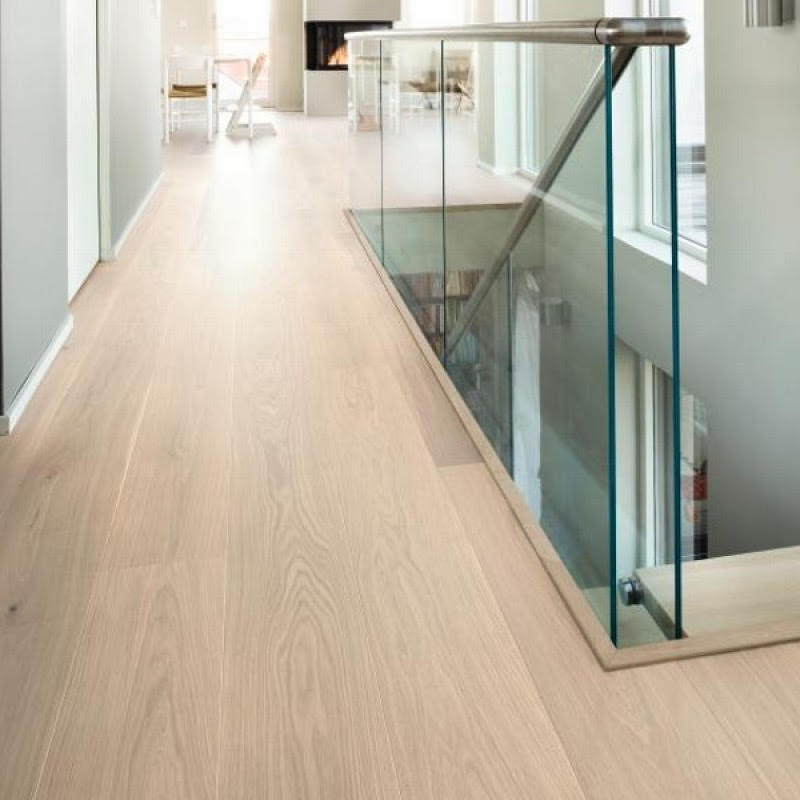 DveleHomes's tweet photo. Designing your home to fit your style is our specialty. 

Our customizable product offerings and palettes are curated by our design team.

This stunningly modern and durable floor is made by @boenflooring -  See more... 
https://t.co/f9DQtHGobI https://t.co/u7FF0BeX8y