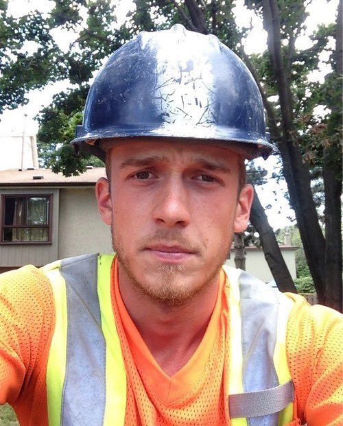 oMetroTop's tweet photo. Bet His Ass Is Phatttt #gay #hotconstructionworker #bigdick #maleass https://t.co/9VguNt2mvS