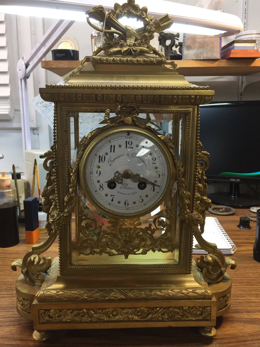 JordanClocks's tweet image. Here’s three wonderful examples of the crystal regular clock in the shop. A Seth Thomas a Ansonia and a beautiful French ornate piece.