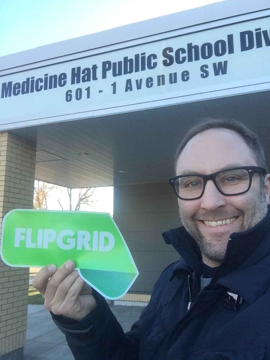 TheBebsMLC's tweet photo. Covering Alberta on my #fliptrip sharing @Flipgrid ! Today I’m in Medicine Hat and the buzz is growing. Also it’s +11c here so I should probably borrow some shorts from @AdamShortShorts for this flip flop weather https://t.co/gnM9yWlTbZ