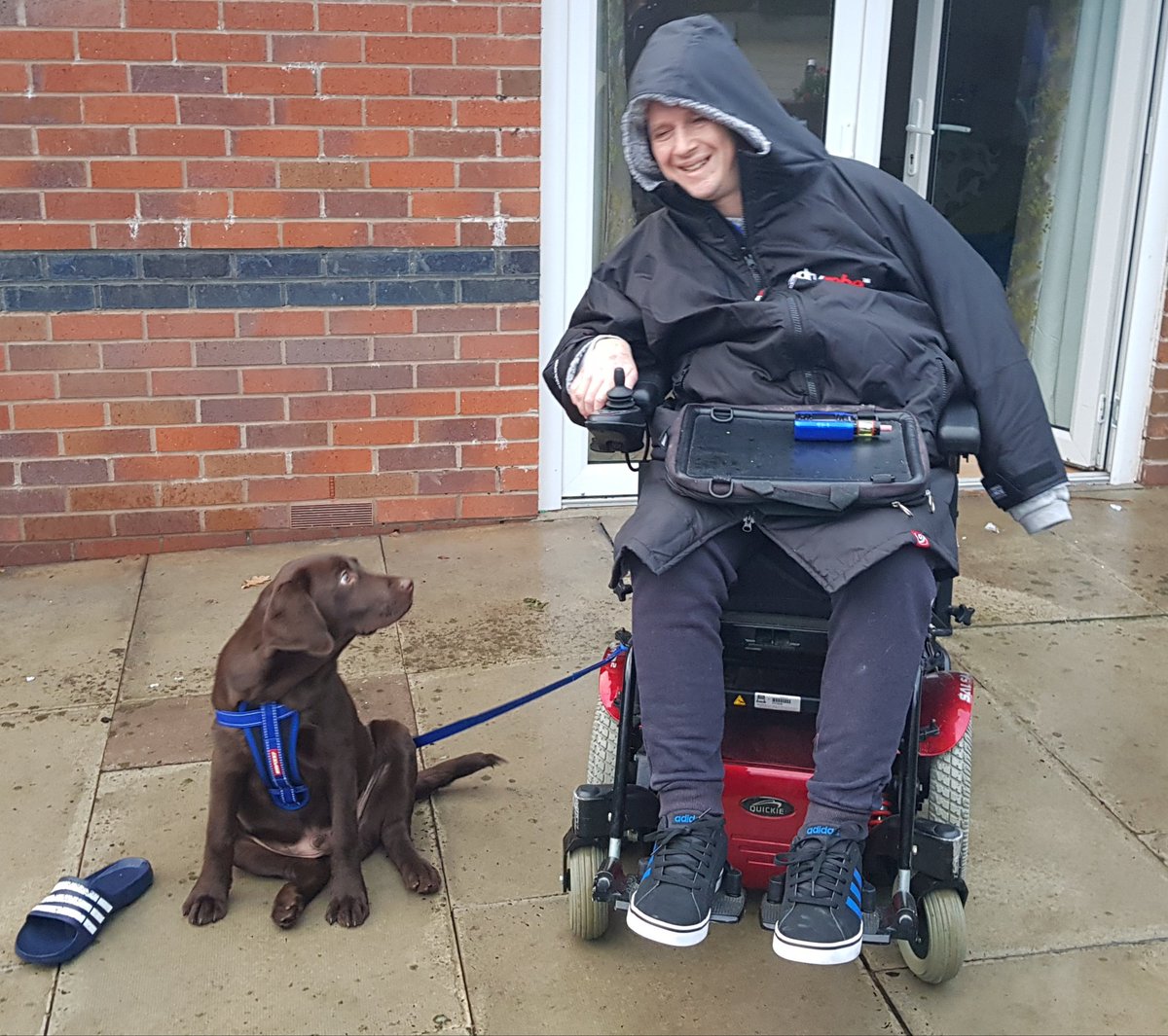 benwimbushSCORD's tweet photo. Day 3 took #OurRolo for a walk around the hood a.k.a #Blackley in the rain Thanks @Hazel2502 for my custom #20isplenty #bbangs @dryrobe which kept me right as 9 pence in Manchester's #liquidsunshine Plz share your choice with #20isplenty 💙 Ben
Plz Read & RT my @facebook #Blog https://t.co/ynUKrzyS4O