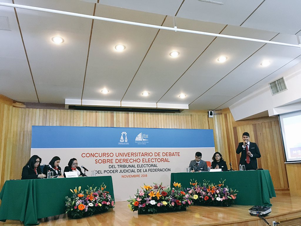 UNIVDEP's tweet photo. #OrgulloUNIVDEP Inicia la final del concurso universitario de debate sobre el derecho electoral.
¡Vamos UNIVDEP! ✨ https://t.co/Huhzf6p5Tt