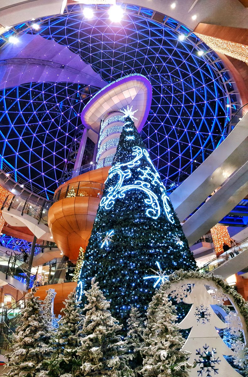 Inside #VictoriaShoppingCentre #christmas #ChristmasTree #ChristmasLights #Belfast #NorthernIreland