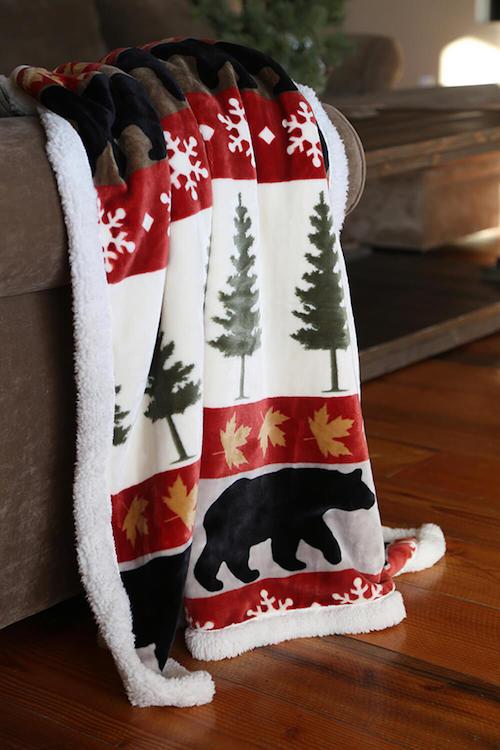 1StopCabin's tweet photo. ⚡ Throw Blanket Flash Sale ⚡10% off + Free Shipping. Now through Friday! - https://t.co/UM4TMSgjt4 https://t.co/fjHNitJmdx