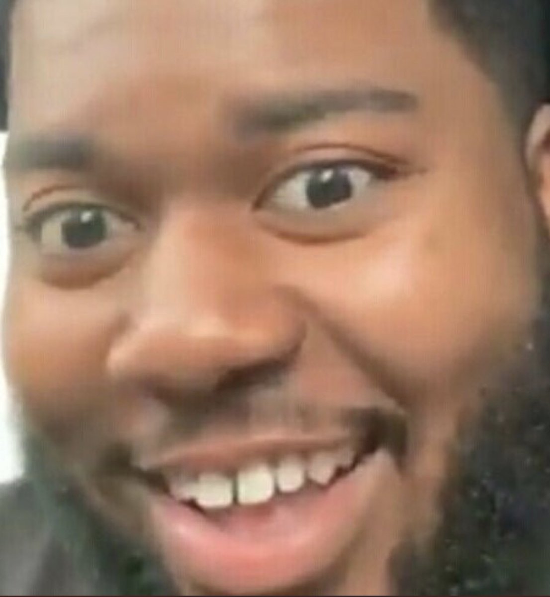 KhaIidDaiIy's tweet photo. choose your fighter: https://t.co/RLwhHzRAfz