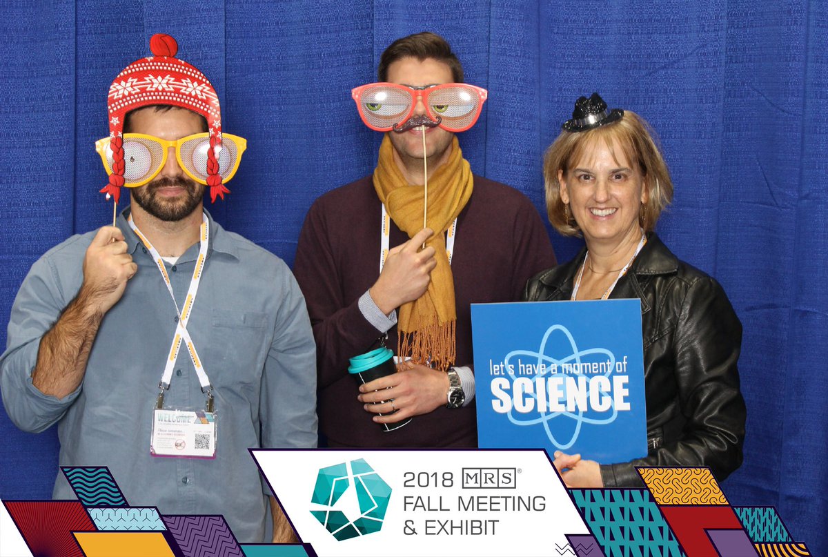 Enjoying some great talks but also having fun with some of my JPL collaborators! #F18MRS