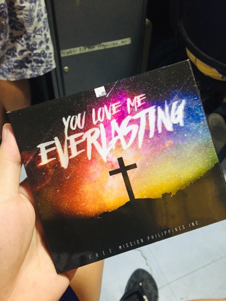 arvin_ofenda's tweet image. EFC's First Album 😍❤️
#Proud #Album #BackUpSinger