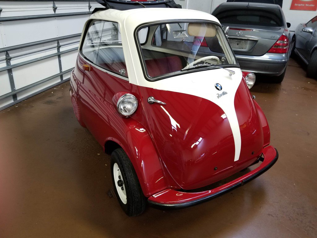 arnoldclassics's tweet image. 1958 BMW Isetta 250 For Sale - mailchi.mp/arnoldclassicc…