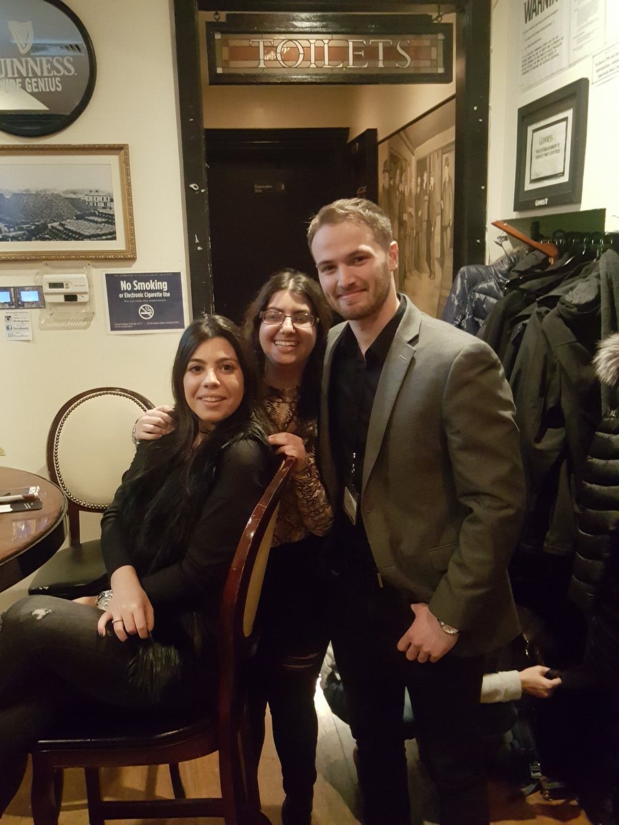 Xcelerobpv's tweet photo. #nynsug sponsoring the holiday event. #NetSuite https://t.co/Cx94ak8zwL