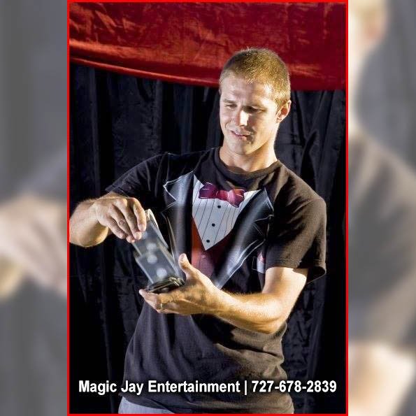 MagicJay_'s tweet image. Want some Entertainment in your company’s Anniversary?
HIRE Magic Jay! He is a professional magician in Clearwater Beach Florida ….
Call (727) 678-2839 for bookings and inquiries!
#magician