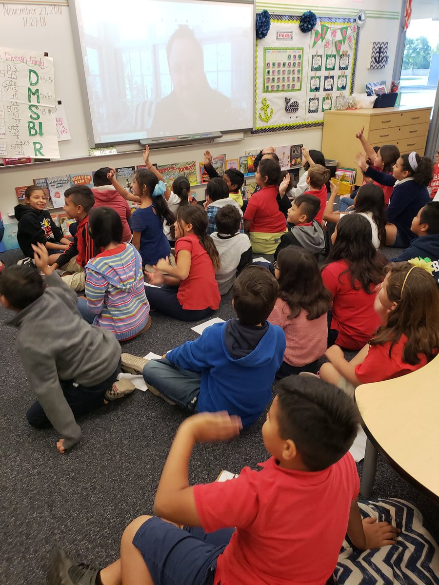 foreveralearner's tweet photo. We had more weather questions for @RyanDavidsonWX from @agrahamtusd's #Nelson3rd and #Nelson4th. Questions are leading to more questions as these @NelsonTigers think like meteorologists to gather support for their persuasive essays. #wearetusd https://t.co/WymOyX48s5