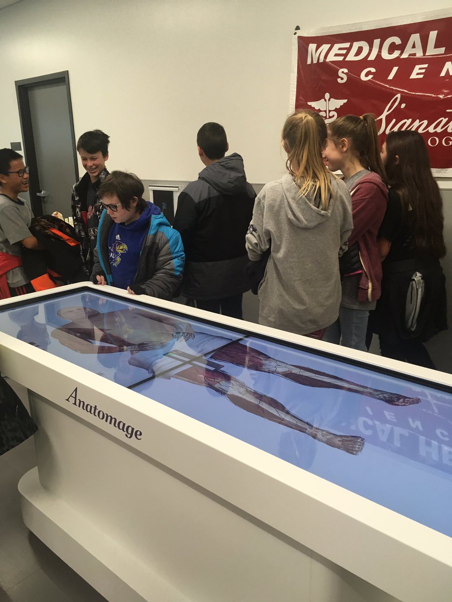 Great tour of the SMSD signature programs with the sixth graders planning for their future careers! <a href="/Tomahawk_prin/">Tomahawk Elementary</a>