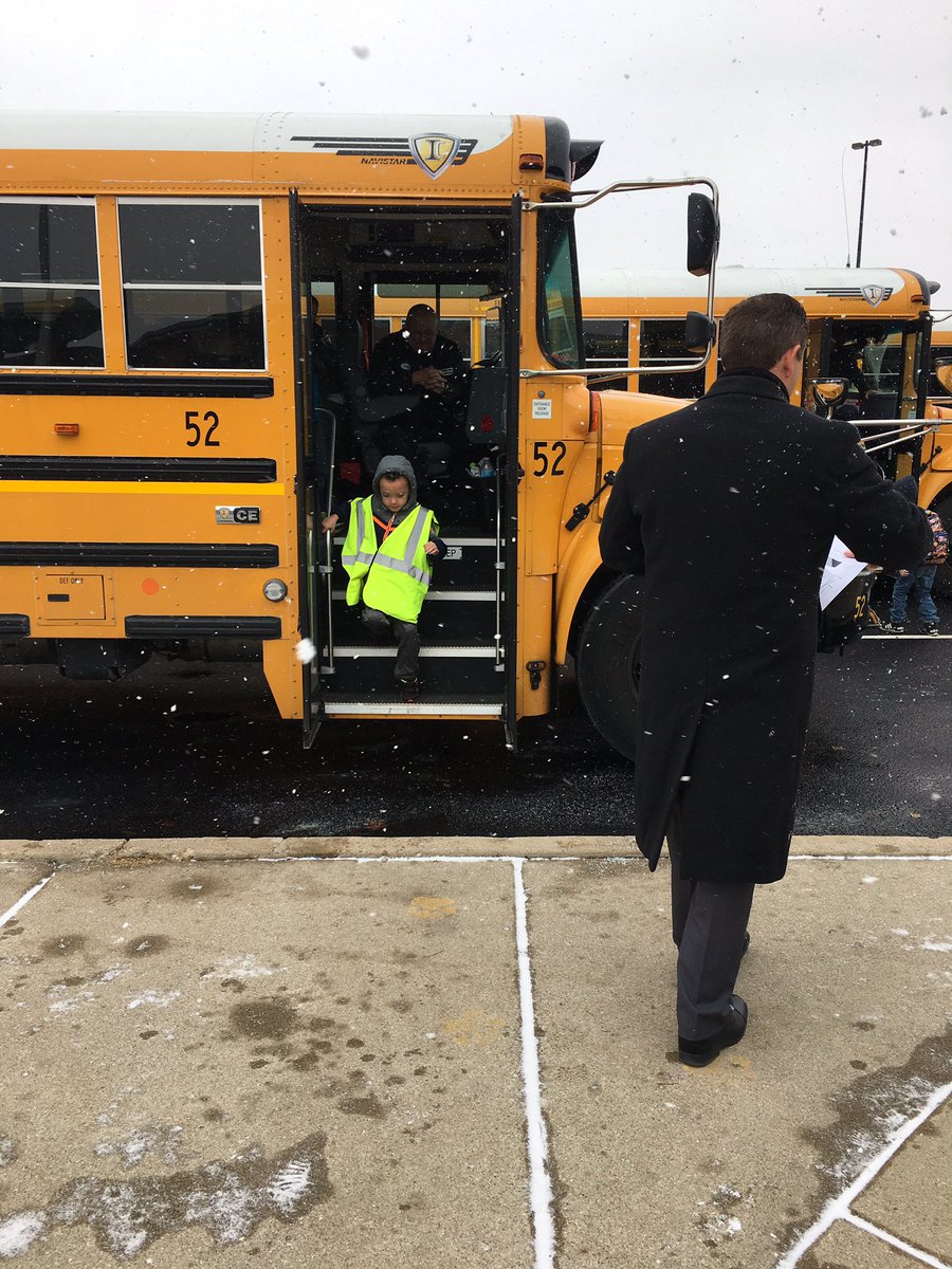 MrsTrapp_jbkdg's tweet photo. My little friend cashed in his ROAR bucks to help @JBSPrincipal with bus duty because “it sounds like a kind thing to do!”  Little kid, HUGE heart! ❤️ #jbsrocks #gcscpride https://t.co/wpTekW0igJ