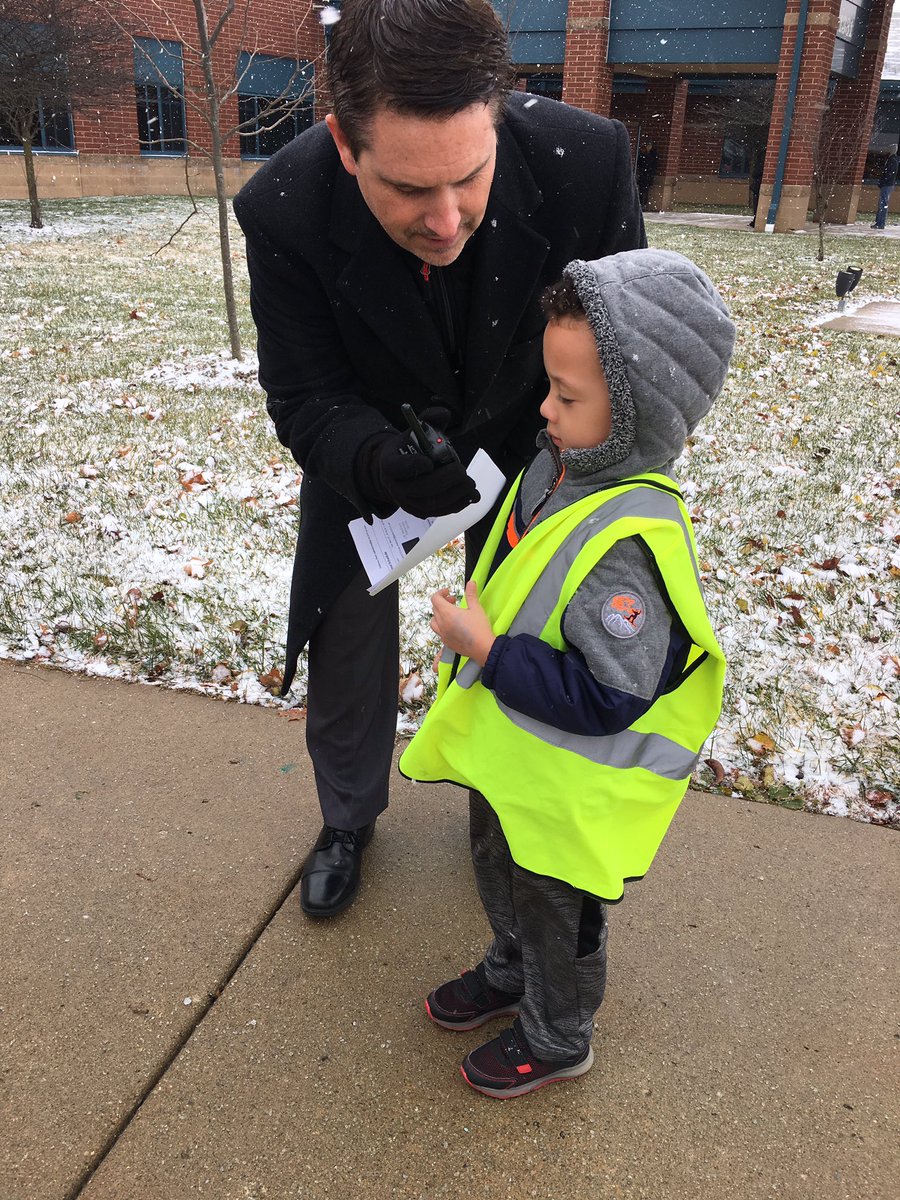 MrsTrapp_jbkdg's tweet photo. My little friend cashed in his ROAR bucks to help @JBSPrincipal with bus duty because “it sounds like a kind thing to do!”  Little kid, HUGE heart! ❤️ #jbsrocks #gcscpride https://t.co/wpTekW0igJ