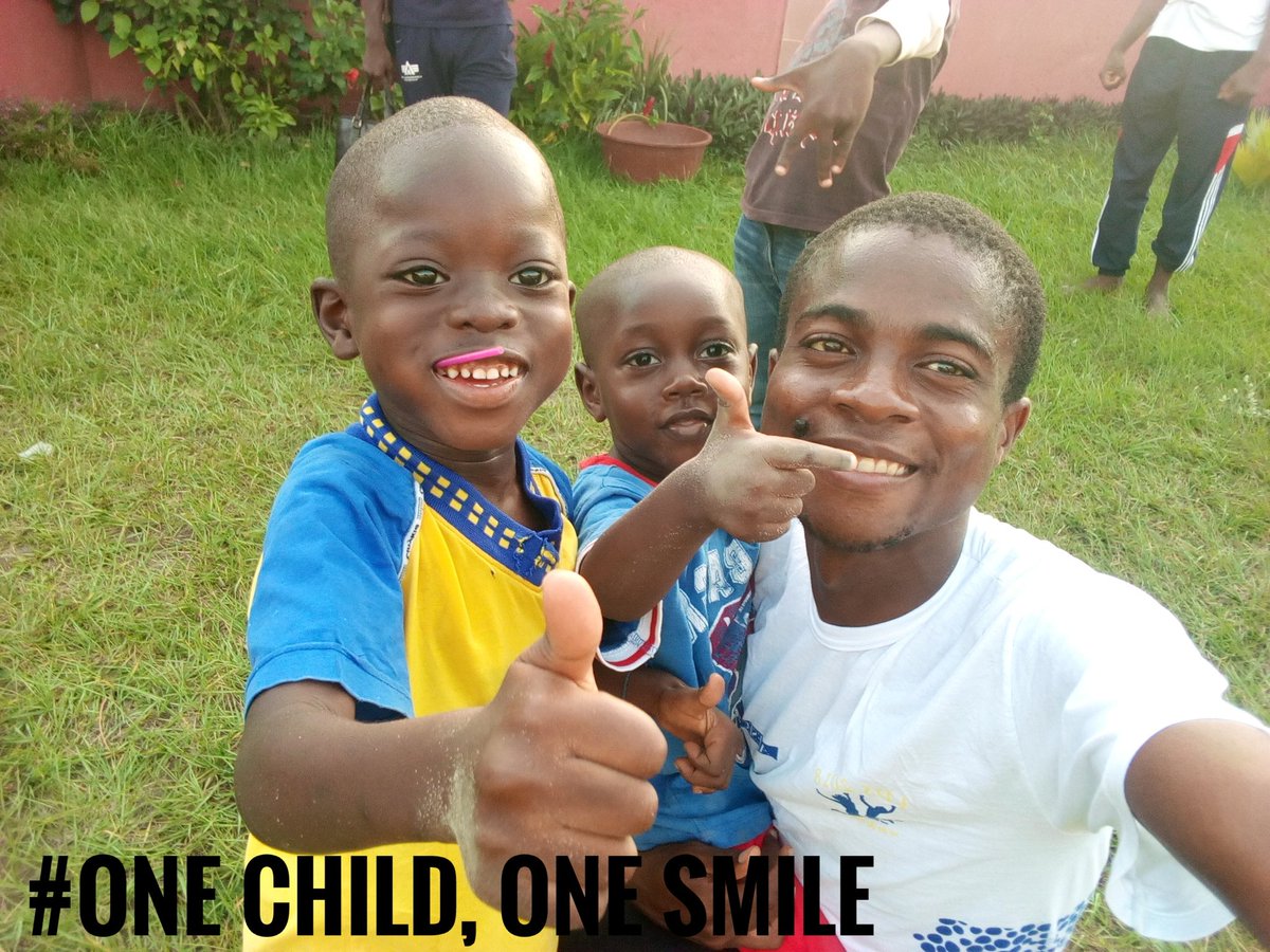 jjbrou1's tweet photo. #Children deserve a smile and a bright future. I'm mentoring Children to build #Leadership quality at their young age in an #orphanage in #Bouaké.
#AIESECBouaké
#AYEESummit
#YALINetwork
#USEmbassy
#UNICEF
#OJISER
#FWWMUN_NYC
#Save_the_children https://t.co/k27U2Bvpin