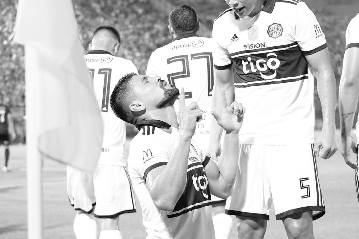 Club Olimpia tweet media