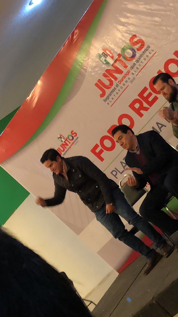 FranciscoBlv's tweet photo. Bien amigos por siempre demostrar aún en tiempos de adversidad, ese compromiso con su partido y nosotros los militantes @JoseLuisCarranz @james_ne @FColosioDurango @CDE_PRI_Durango @EnriqueBenitezO @AlyGamboa @PRI_Nacional https://t.co/csrH0qAx9m