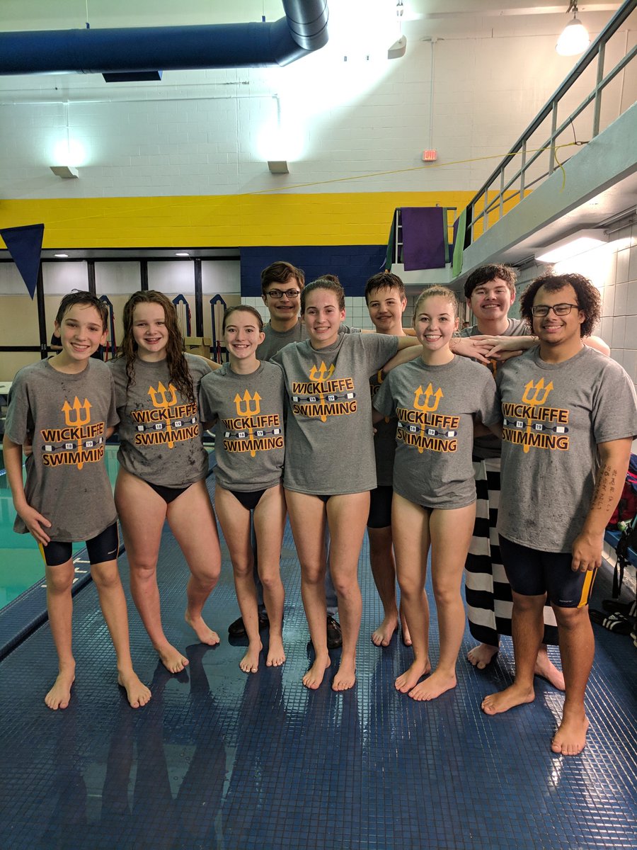WHS_devilswim's tweet photo. Great job tonight by these guys tonight. Good Luck this season https://t.co/Ht39XP3htc