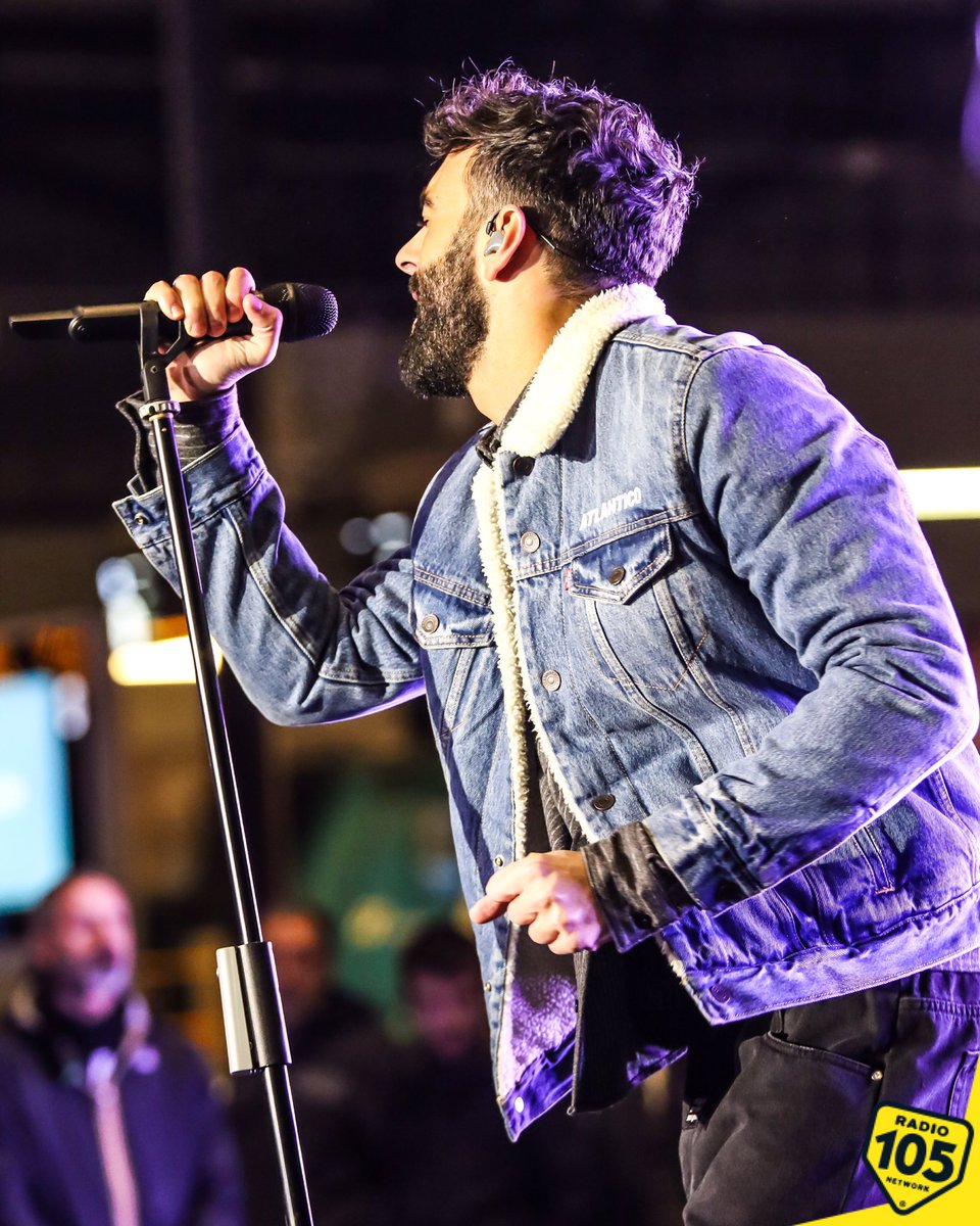🔥 <a href="/mengonimarco/">Marco Mengoni</a> è pronto per l'uscita del suo nuovo album “Atlantico”! 🔜💣🔥
Siamo live dalla stazione Centrale di Milano con una esclusiva secret expierence che spezza il fiato❗️
#radio105 #marcomengoni #atlantico #29novembre2018