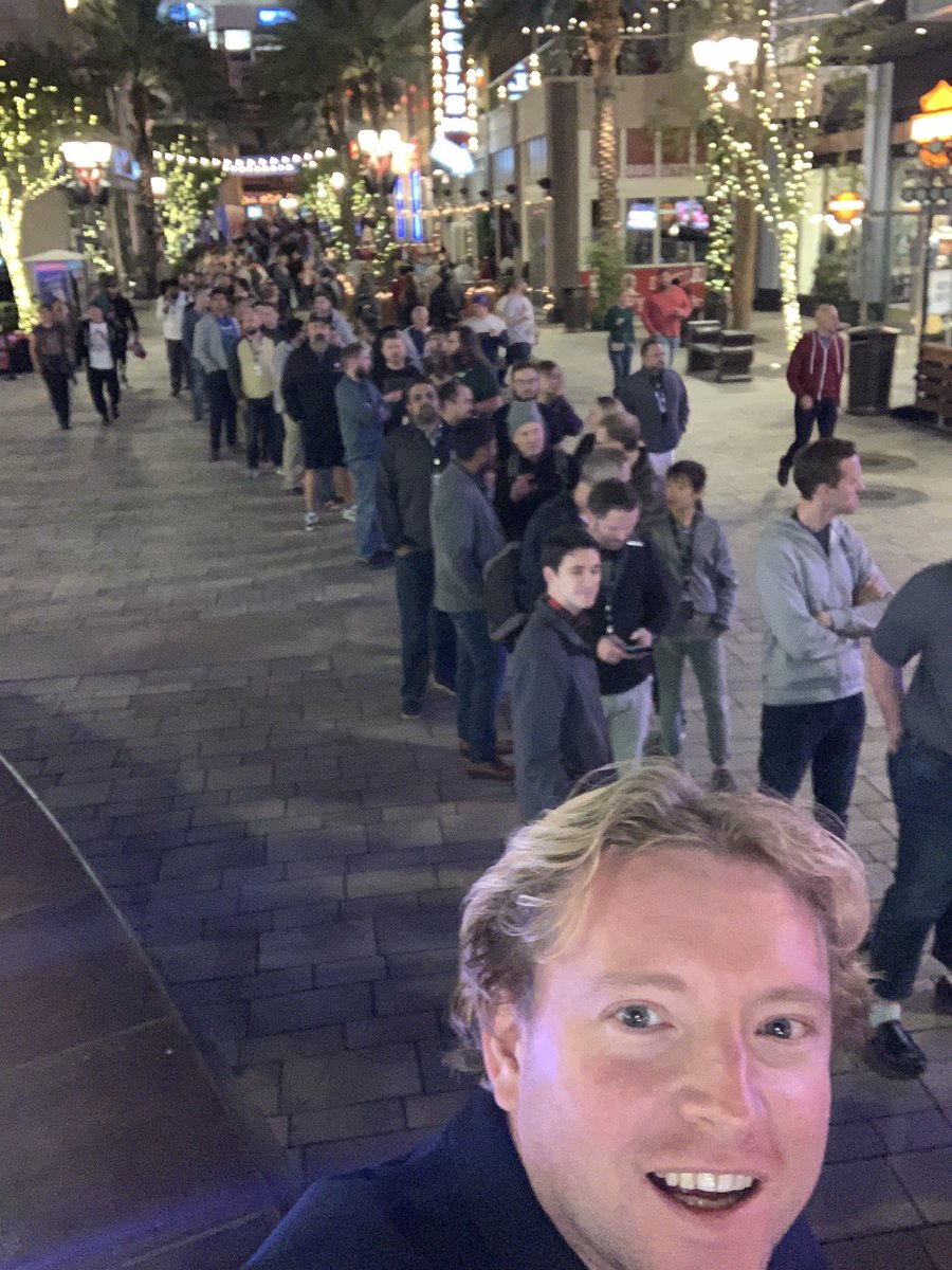 Ryan Kroonenburg tweet media