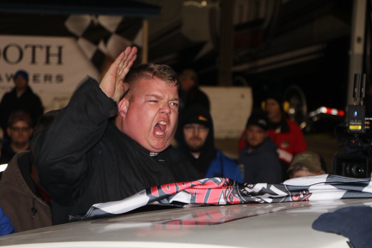 RacingAmerica's tweet image. #SnowballDerby: Chance Imel picks up the first checkered flag of Snowball Derby week in the Pure Stock feature. 

Find full results in our Trackside Now coverage: speed51.com/trackside-now-…

Click here to purchase PPV ticket for the Snowball Derby: speed51.com/watch-tonight-…