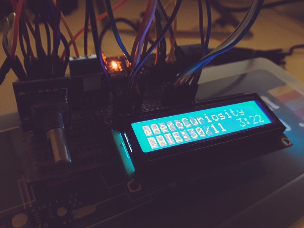 AeroCuriosity's tweet photo. #Electronics #Arduino Al final me acaba gustando esto de la electrónica... ♾ https://t.co/O2sxvBPwF5