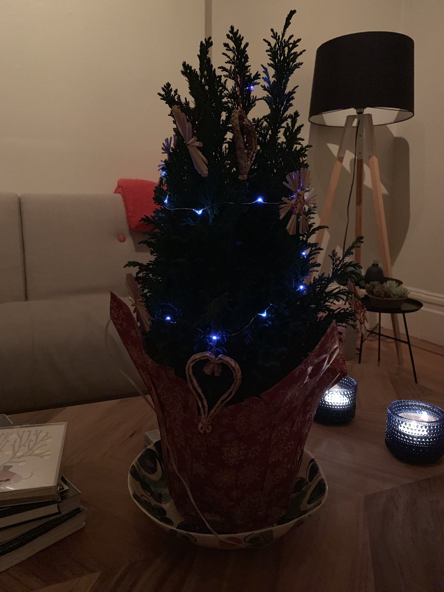 yang_is_here's tweet photo. Can’t wait for the holiday season! @IHGRewardsClub #HomeWithIHG #RewardsOffer #ad https://t.co/aoYYLZeCsk