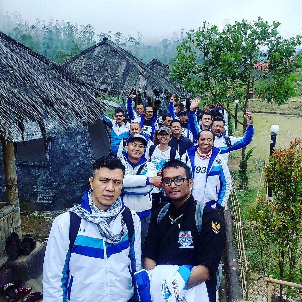 "Menjadi seorang teman adalah pekerjaan mudah, tapi persahabatan adalah buah yang lama berbuah. " (Aristoteles)

#kuatdalampersaudaraan🙅
#thehuiz <a href="/XTC__Indonesia/">DPP XTC INDONESIA</a>