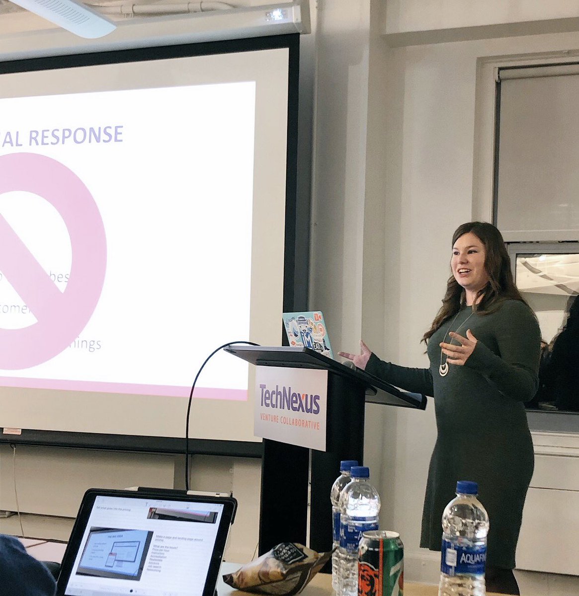Emma_Sepke's tweet image. Tonight I got to present my latest “marketing win” to a room full of marketers and let me tell you, speaking to an audience of 120 like minded individuals is like a drug! When can I do this again?! #HubSpotUserGroups #ChiHUG @HubSpot @chicago_hug @HubSpotAcademy