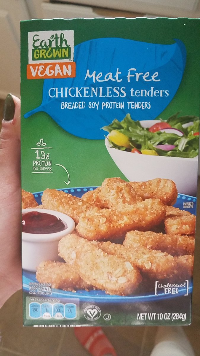 Have you tried the new <a href="/AldiUSA/">ALDI USA</a> EarthGrown #Vegan #Meatless Chicken Tenders? They're #soy based and taste delicious with a side of BBQ sauce!